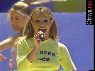 Britney Spears - I Will Be There (Live @ Arthur Ashe Kids Day)