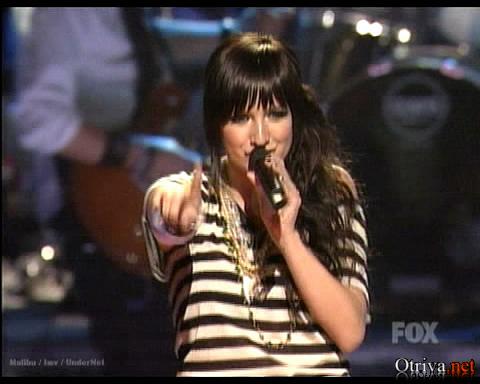 Ashlee Simpson - Pieces of Me (Live @ Teen Choice Awards 2004)