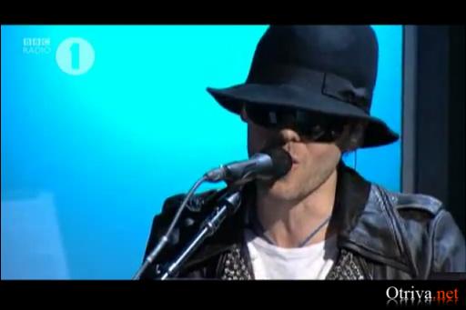 30 Seconds To Mars - Bad Romance (Lady GaGa Cover)