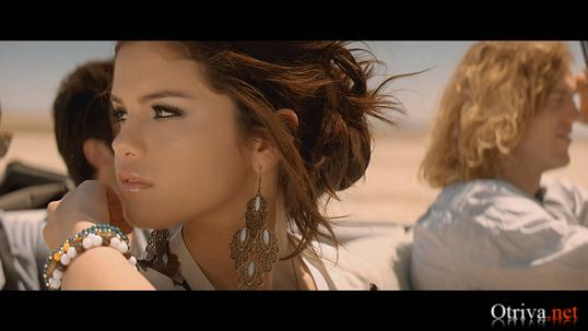 Selena Gomez & The Scene - Un Ano Sin Lluvia