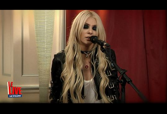 The Pretty Reckless - Just Tonight (Live)