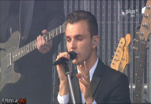 Hurts - Confide In Me (Rock am Ring LIVE 2011)