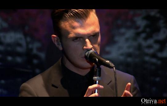 Hurts - Evelyn (Live From Berlin)
