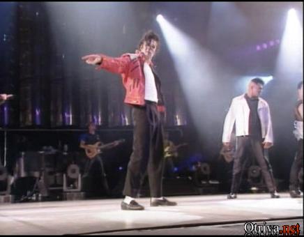 Michael Jackson - Beat It (Live in Munich)
