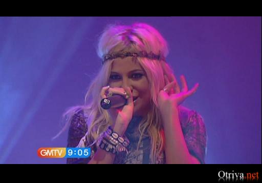 Pixie Lott - Boys and Girls (Live on GMTV)