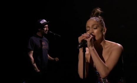 Jennifer Lopez & Lin-Manuel Miranda - Love Make The World Go Round (Live Jimmy Fallons Tonight)