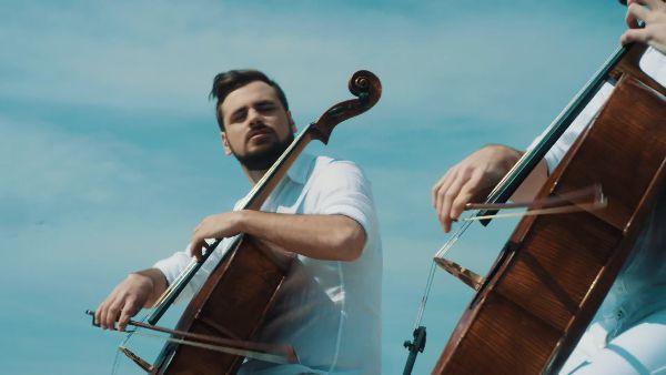 2CELLOS - Chariots of Fire