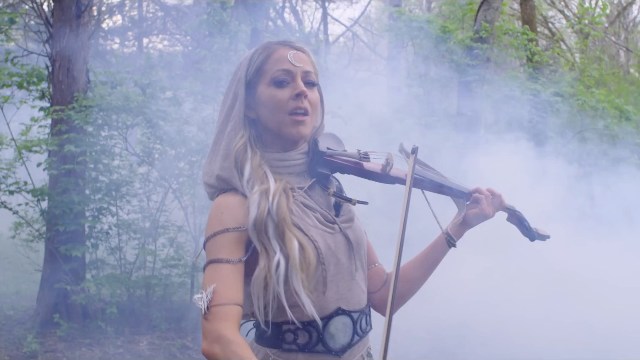 Lindsey Stirling ft. Amy Lee - Love Goes On and On