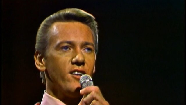 Righteous Brothers - Unchained Melody(Live)