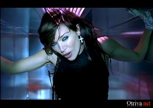 Dannii Minogue - I Begin To Wonder
