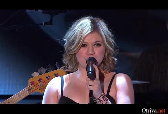 Kelly Clarkson - Never Again (Live @ Australian Idol 2007)